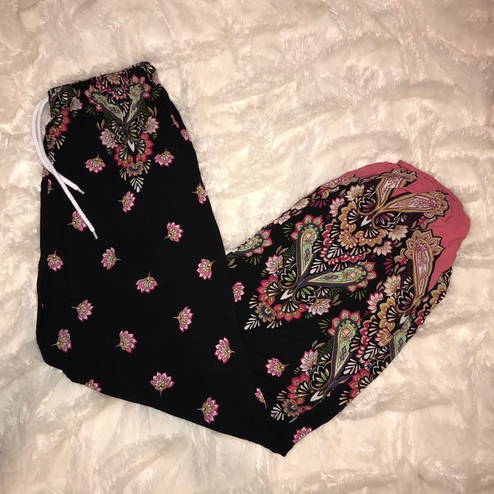 Black and Pink Flowy Pants Elastic Ankle Cuffs
